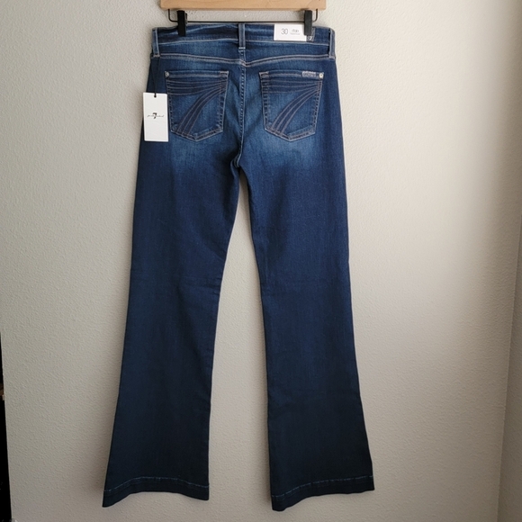 7 For All Mankind Dojo Flare Jeans in Moreno size 30 NWT - Picture 1 of 7